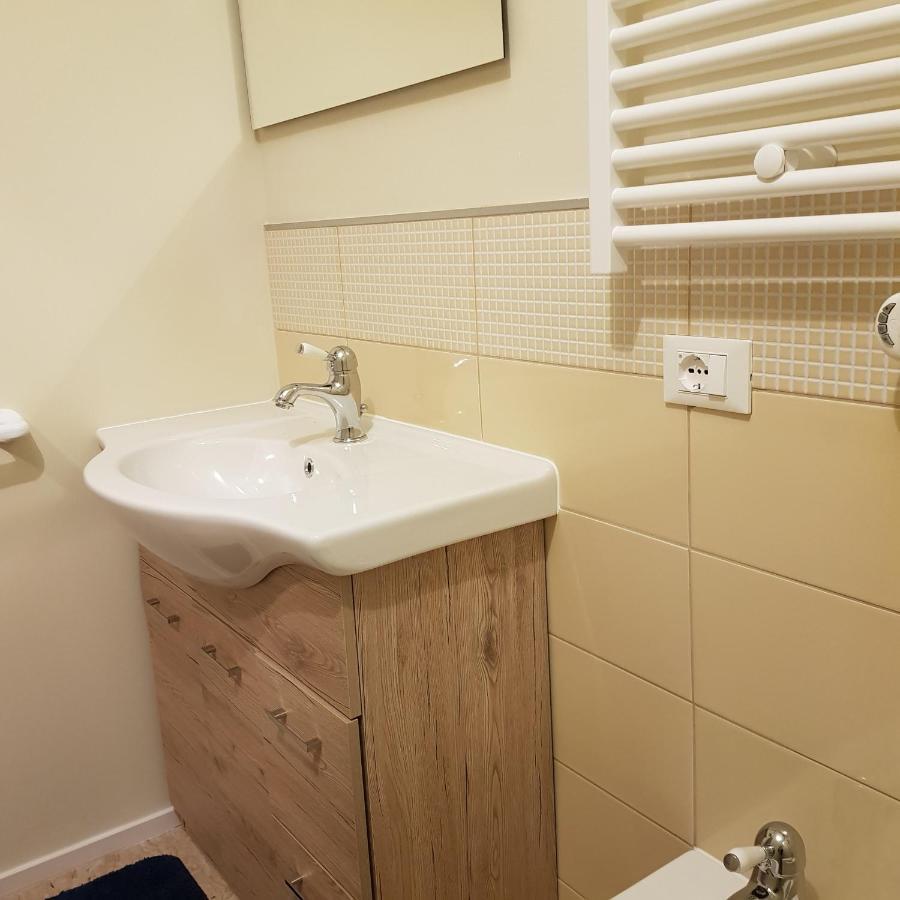 B&B Da Natallia Ronco all'Adige ภายนอก รูปภาพ