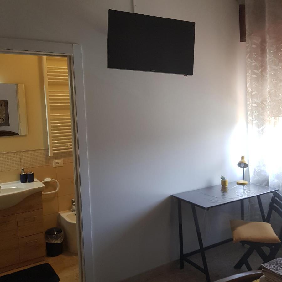 B&B Da Natallia Ronco all'Adige ภายนอก รูปภาพ