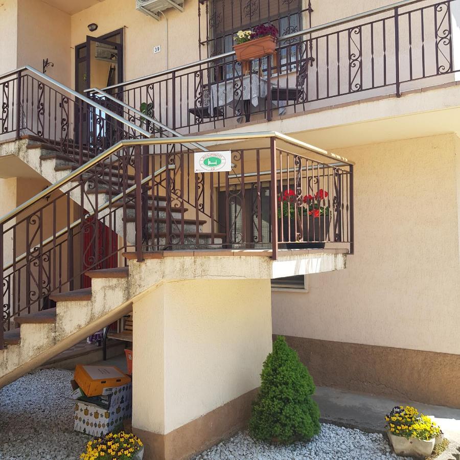 B&B Da Natallia Ronco all'Adige ภายนอก รูปภาพ